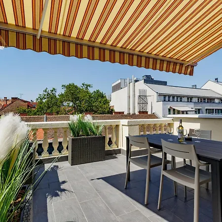 公寓 Klauzal Rooftop 布达佩斯