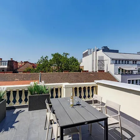 公寓 Klauzal Rooftop