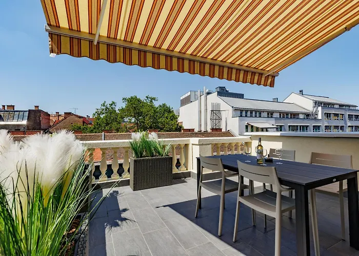 Apartament Klauzal Rooftop Budapesta