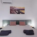 Klauzal Rooftop Apartament *